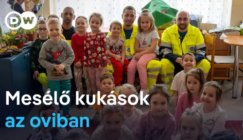mesélő kukások